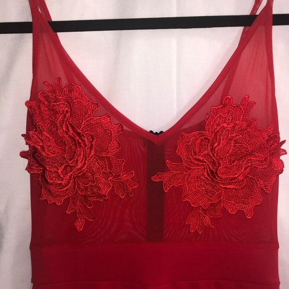 MISSGUIDED - Red Dress - Picture 3 of 4